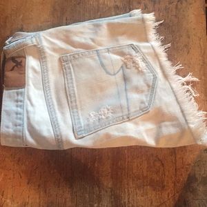 Distressed shorts